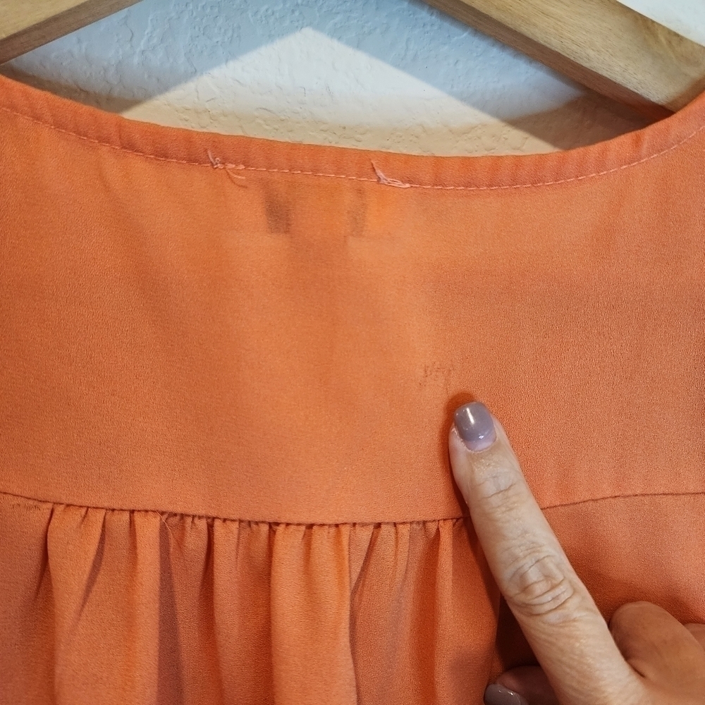 UMGEE Cantaloupe Orange Flowing Floral Embroidered Top size M - Picture 4 of 6